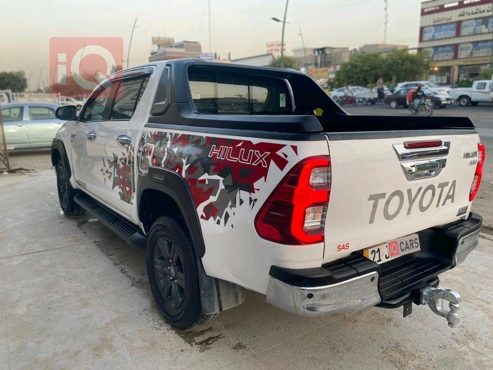 تۆیۆتا هایلۆکس